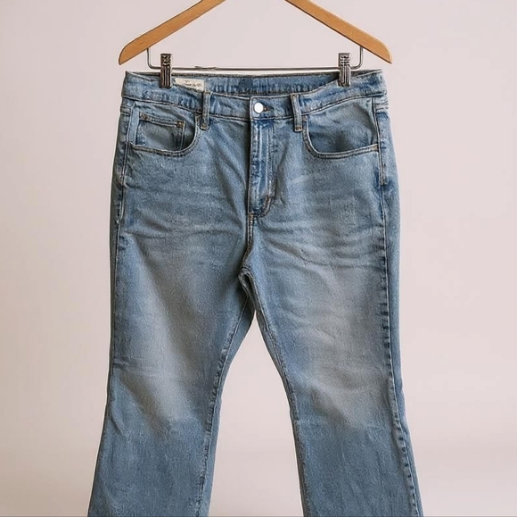 Universal Thread Light Blue Denim Pants High Rise Flare - Picture 1 of 5